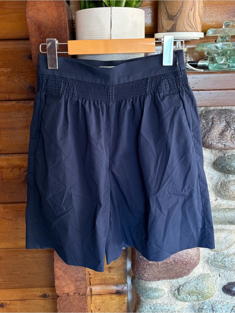 Babaton Aritzia Navy High Rise Smocked Longline Shorts Size 2